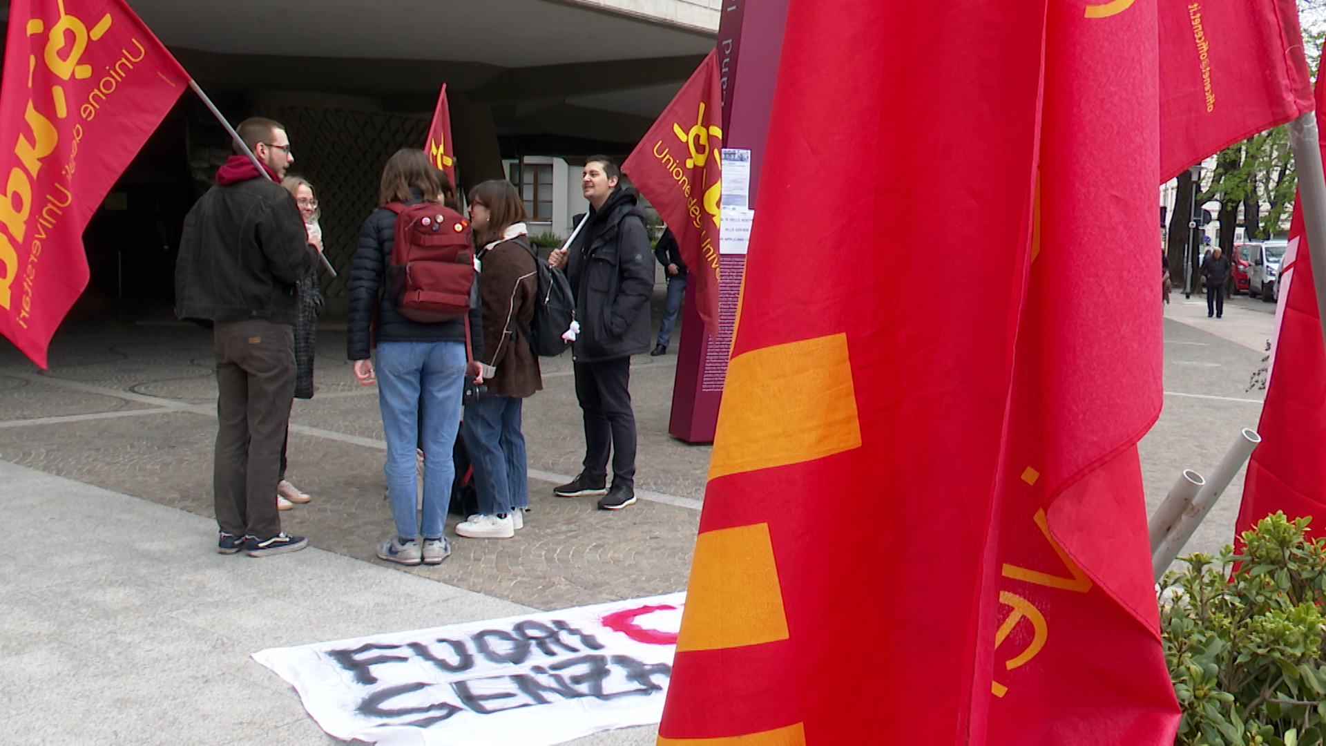 Universit Caro Affitti La Protesta Arriva Anche In Trentino News Trentino Tv